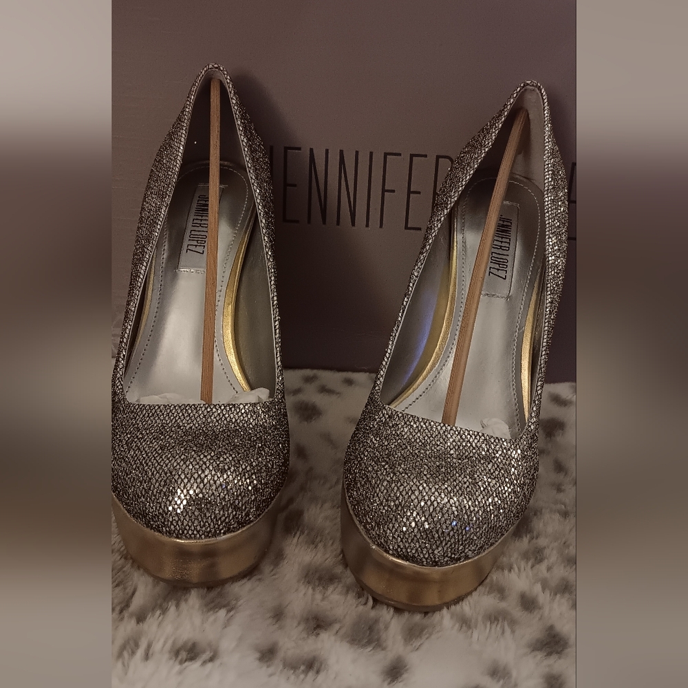 New Jennifer Lopez Marilyn Glitter Silver And Gold High Heels Women's Size 7.5 - Picture 2 of 6